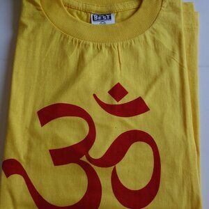 Om Symbol in Red & T-SHIRT in Yellow Color Men's Medium L 27" W 19" New
